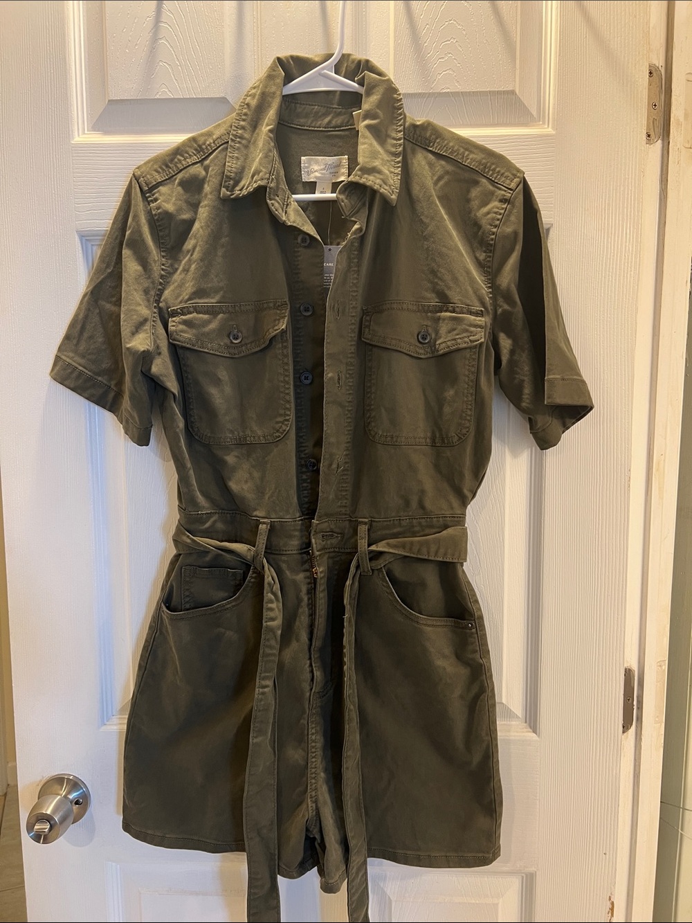 Universal Thread Olive Green Short-Sleeve Utility Romper